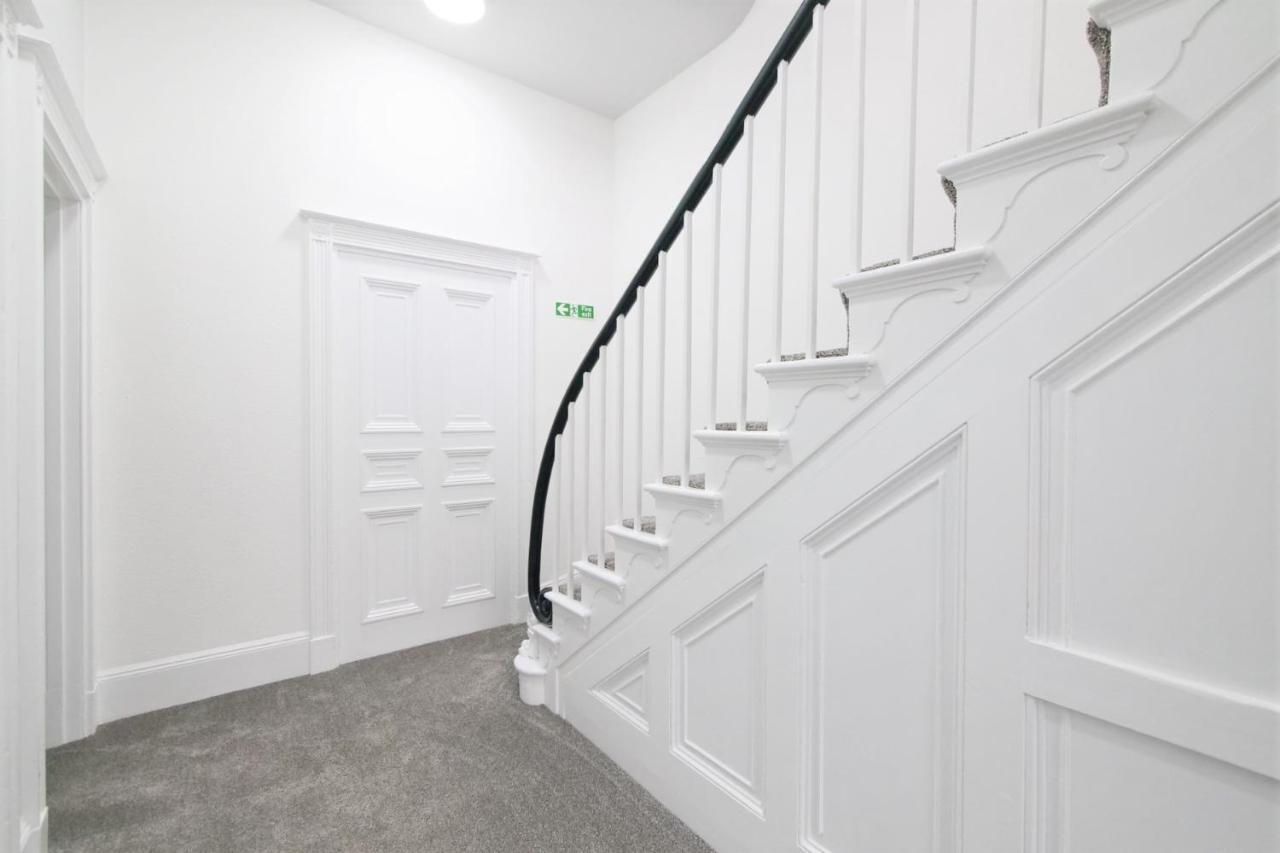 Margaret'S Terrace By Fortuna Property Cheltenham Eksteriør bilde