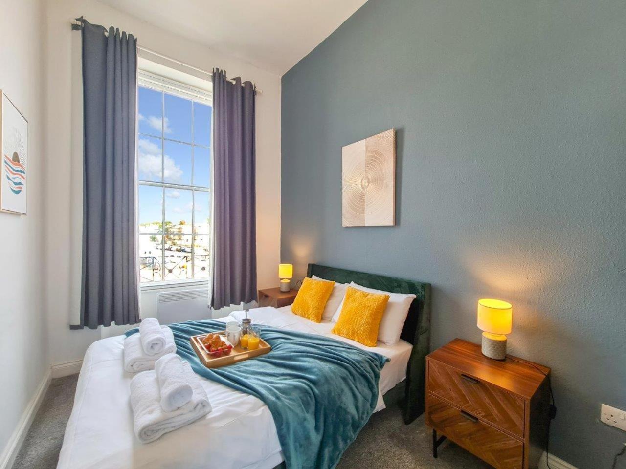 Margaret'S Terrace By Fortuna Property Cheltenham Eksteriør bilde