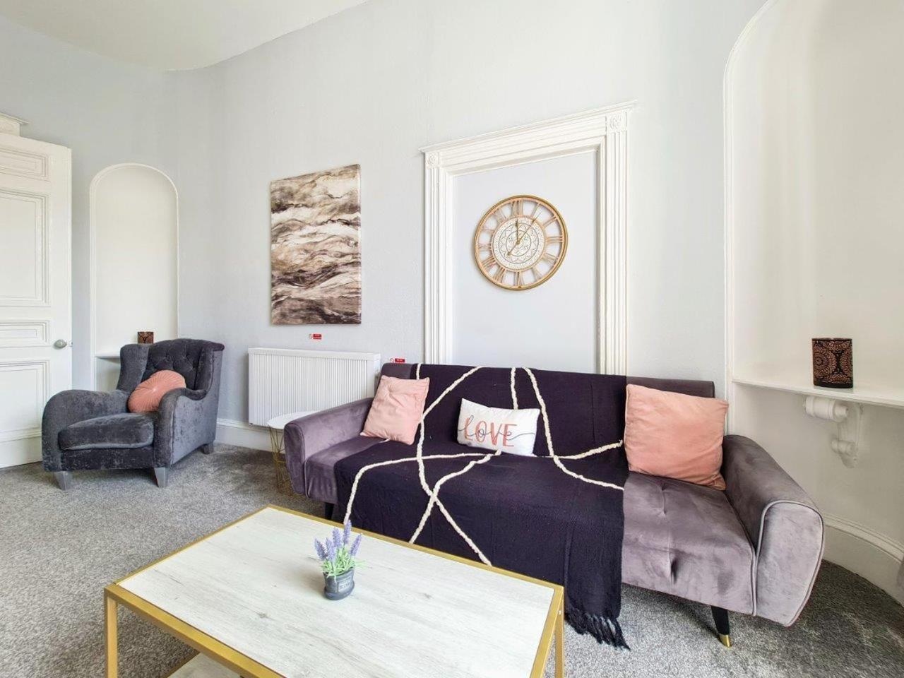 Margaret'S Terrace By Fortuna Property Cheltenham Eksteriør bilde