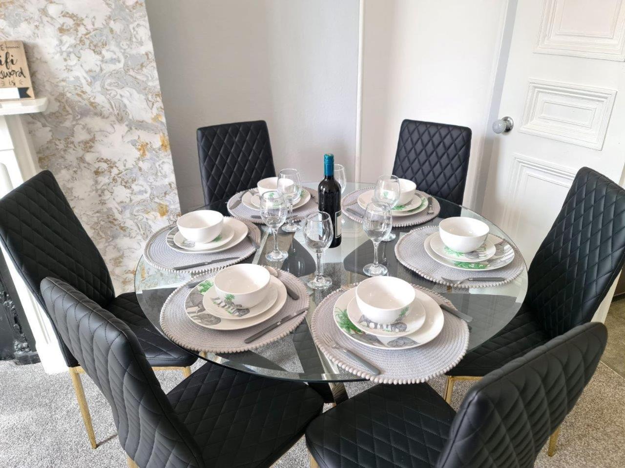 Margaret'S Terrace By Fortuna Property Cheltenham Eksteriør bilde